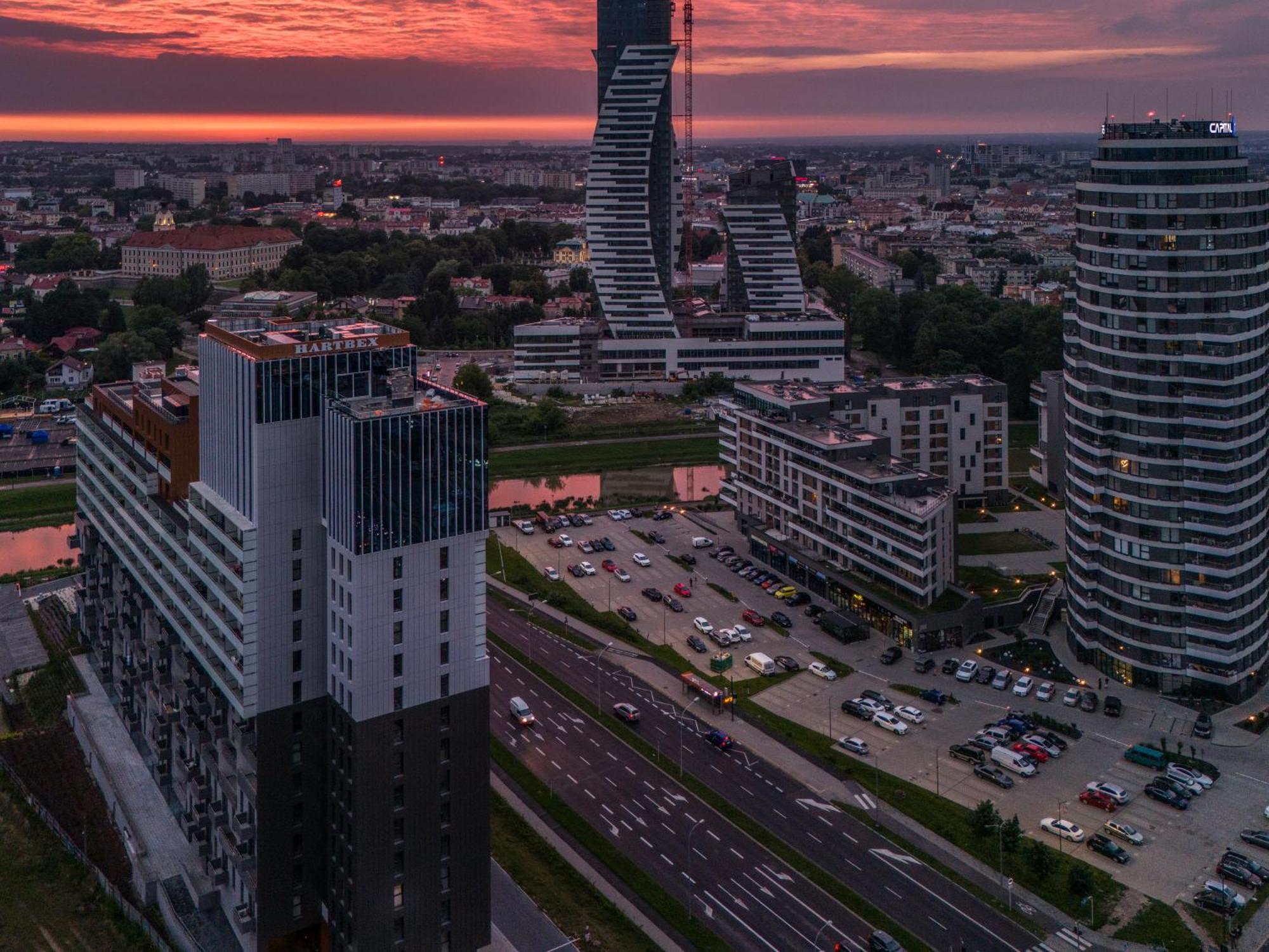Riverside City View & Free Parking Rzeszów Exteriör bild